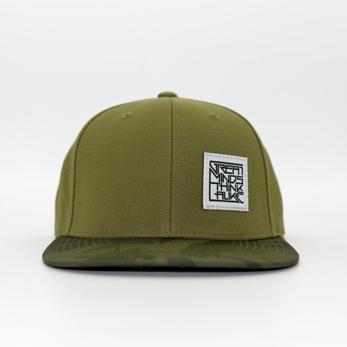 GreatMindsThinkAlike Patch Camo Snapback