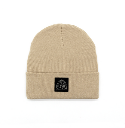 Pécsies Dark Beanie