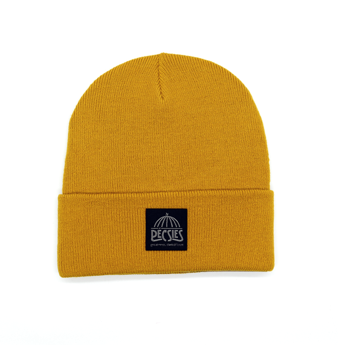 Pécsies Dark Beanie